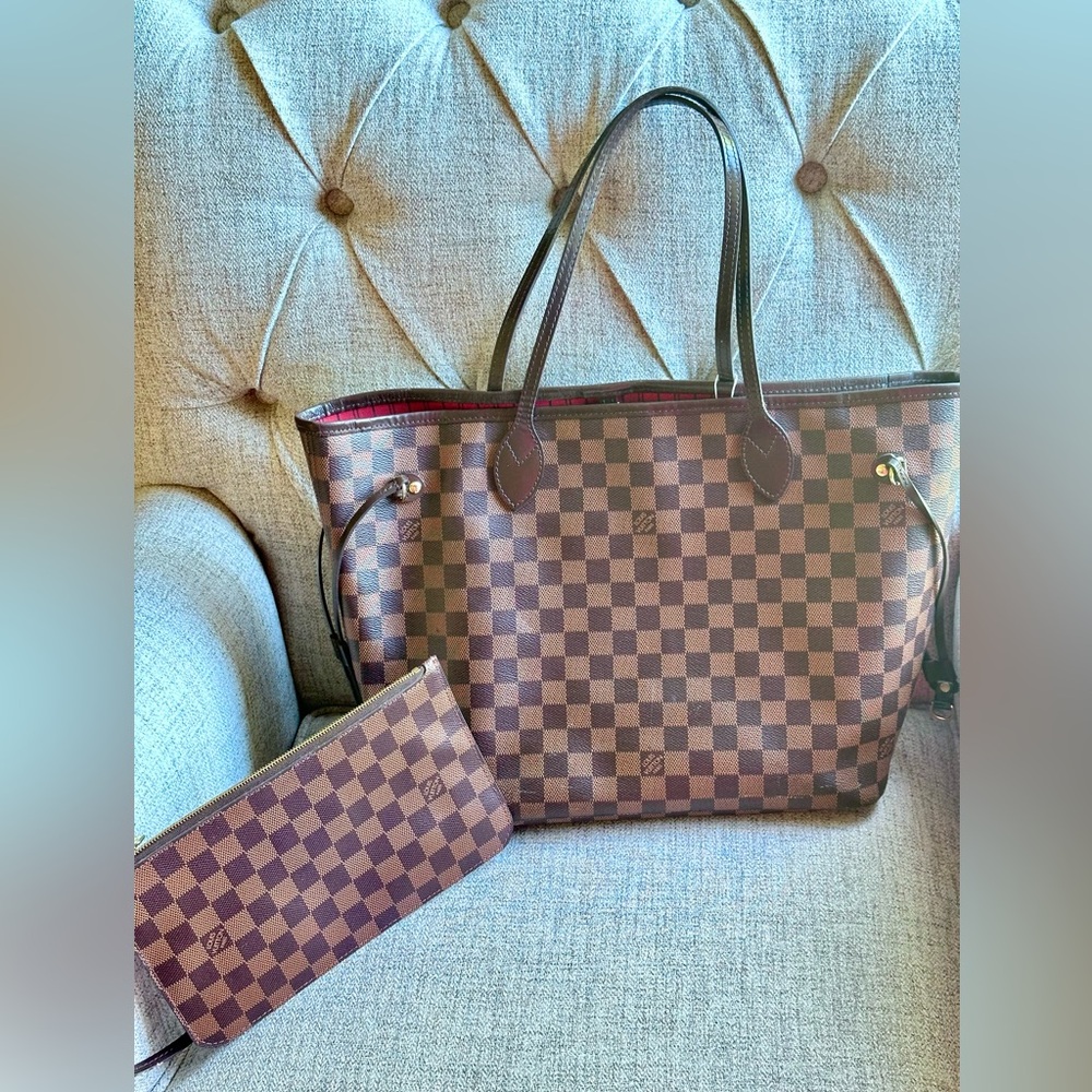 Authentic Louis Vuitton Neverfull MM